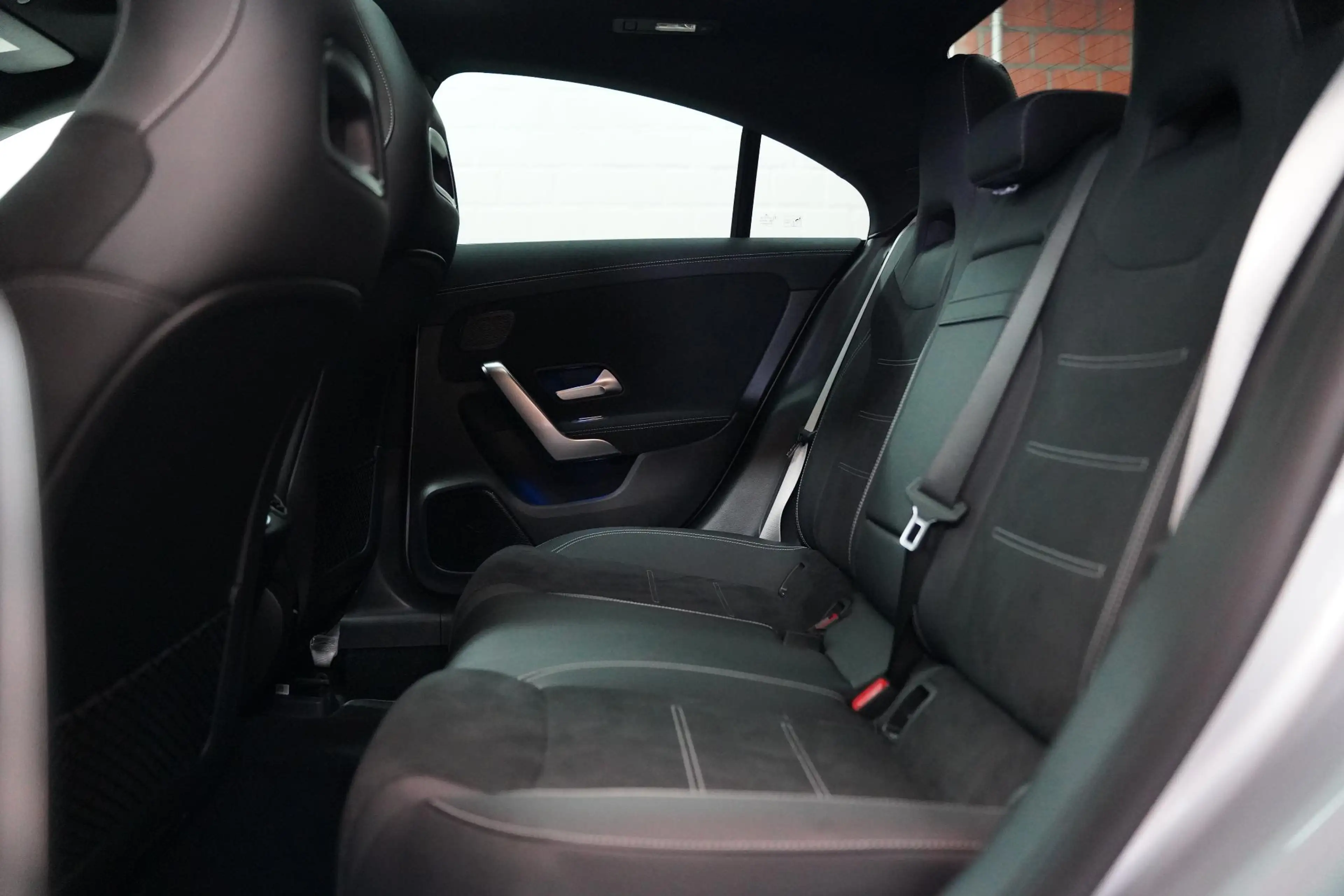Mercedes-Benz CLA 180 CLA Star Edition | HUD | 360° Camera | ... — photo 10