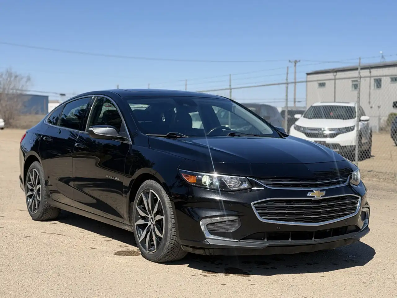 Chevrolet Malibu снимка Chevrolet Malibu