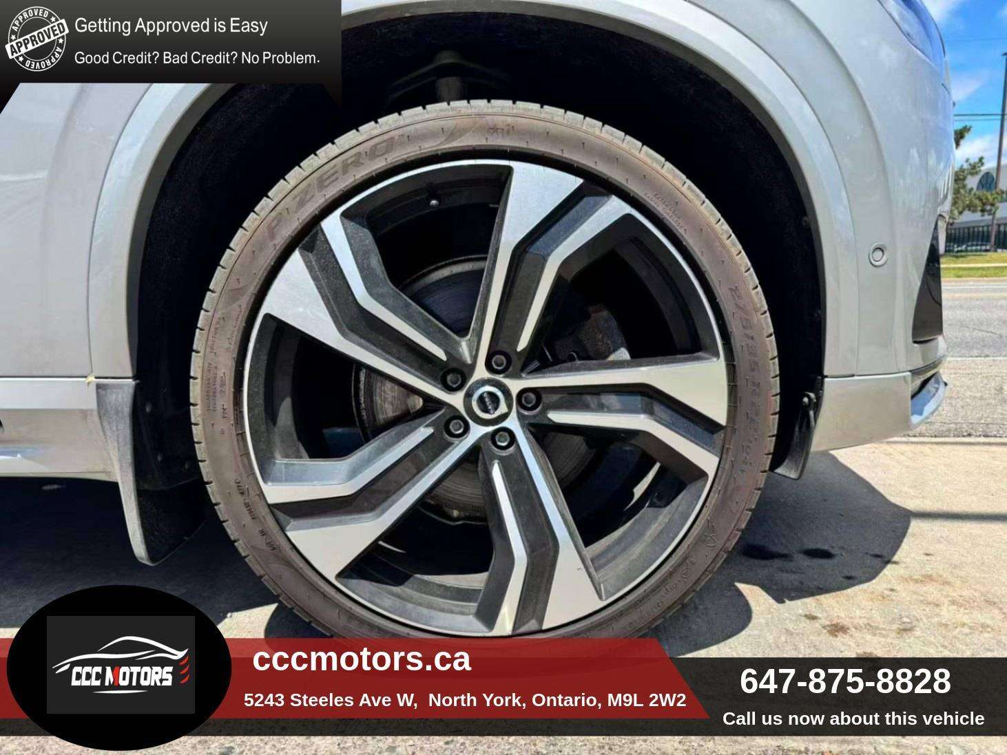 2023 Volvo XC90 B6 AWD Ultimate Dark Theme 7-Seater thumb 7