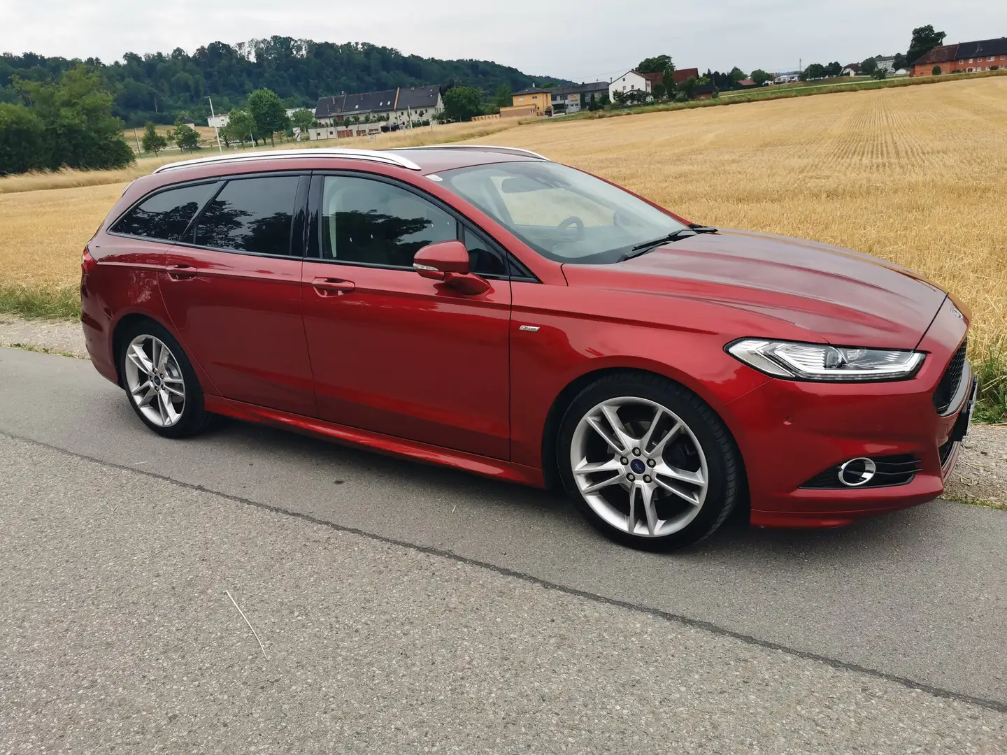 Ford Mondeo 2.0 TDCi Titanium ,Led Scheinwerfer, Pano, Leder - 1