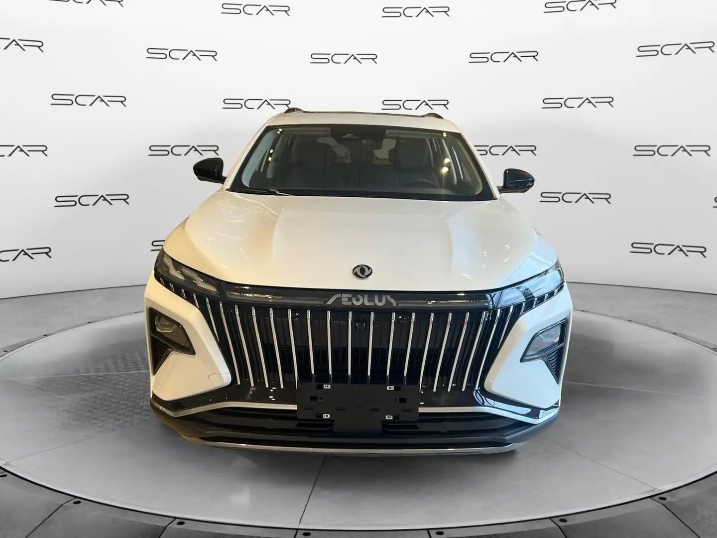 Dongfeng Huge 1.5T Weiß - 2