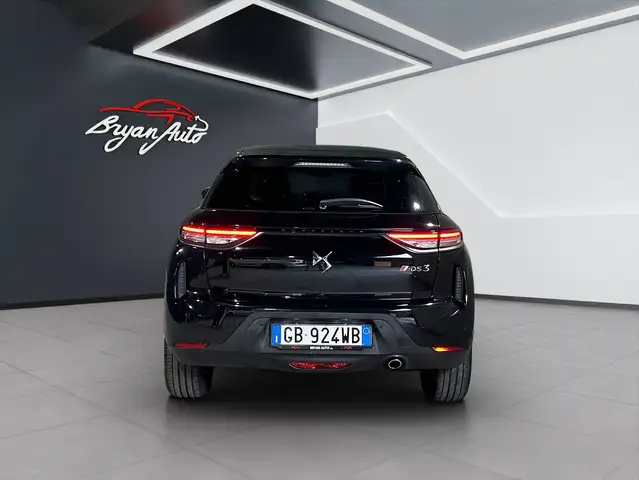 DS Automobiles DS 3 Crossback view 5