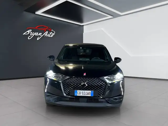 DS Automobiles DS 3 Crossback view 3