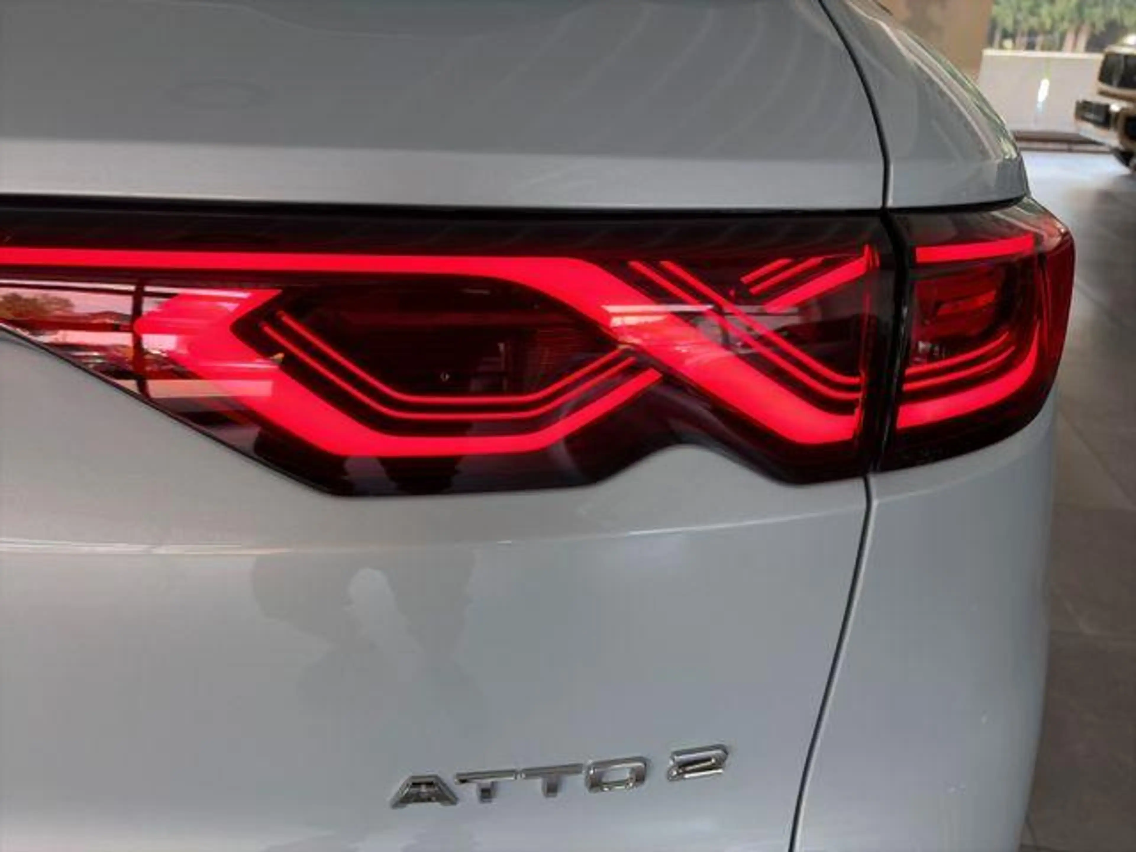 BYD Atto 2 DM-i Boost /PANO/SHZ/360°/SOFORT 156 kW (212 PS... — photo 12