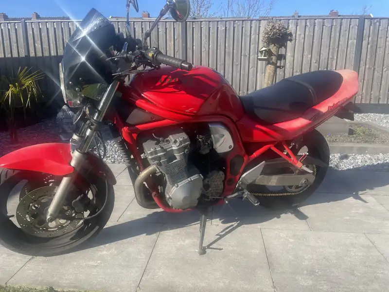 Suzuki GSF 600 - foto 2