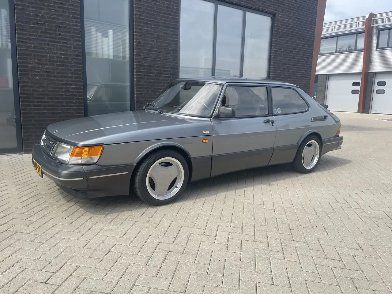 Saab 900 turbo 16 S, foto 2