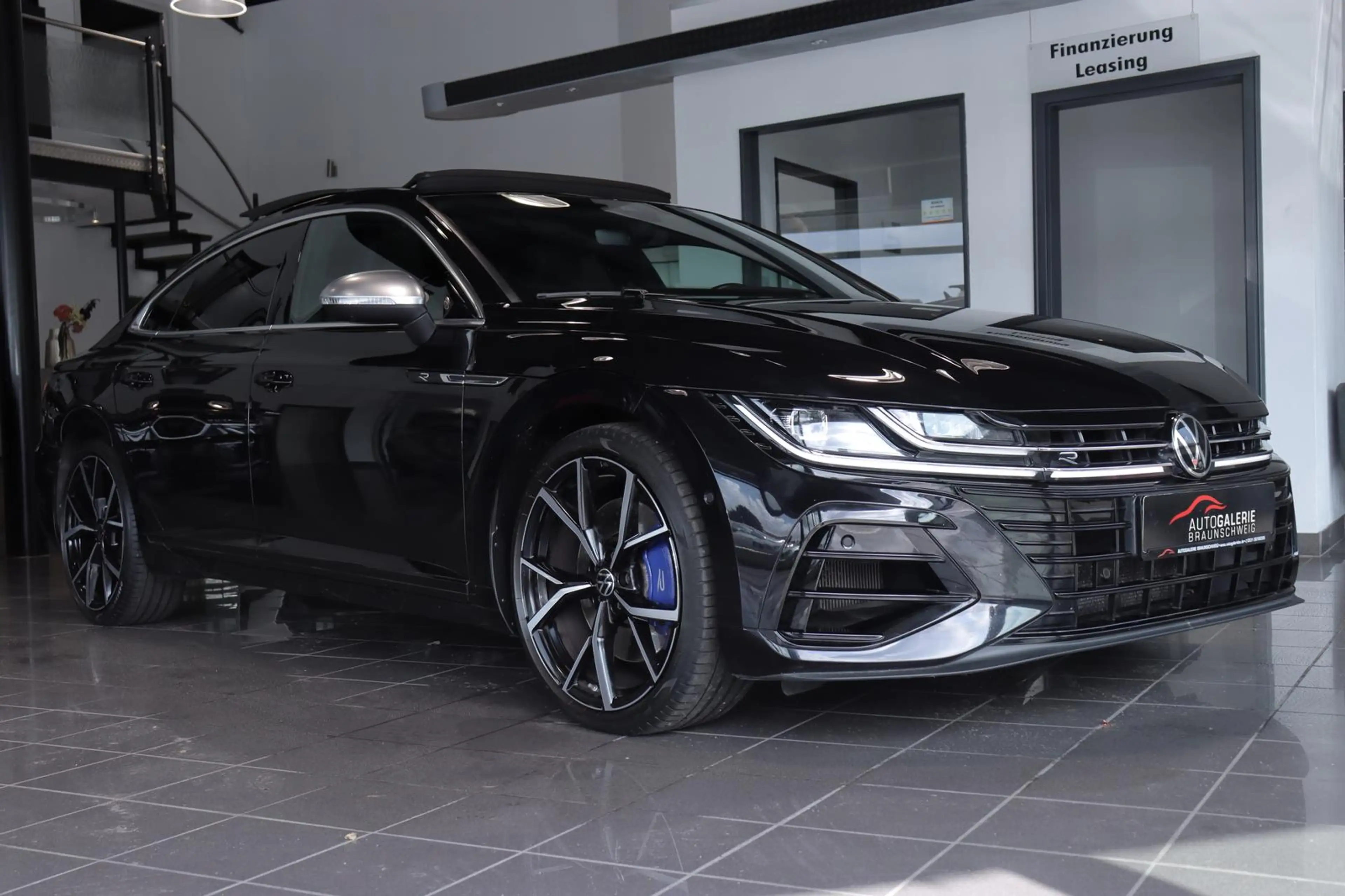 Volkswagen Arteon 2.0 TSI R 4Motion *PANO*MATRIX*20-ZOLL* — photo 4