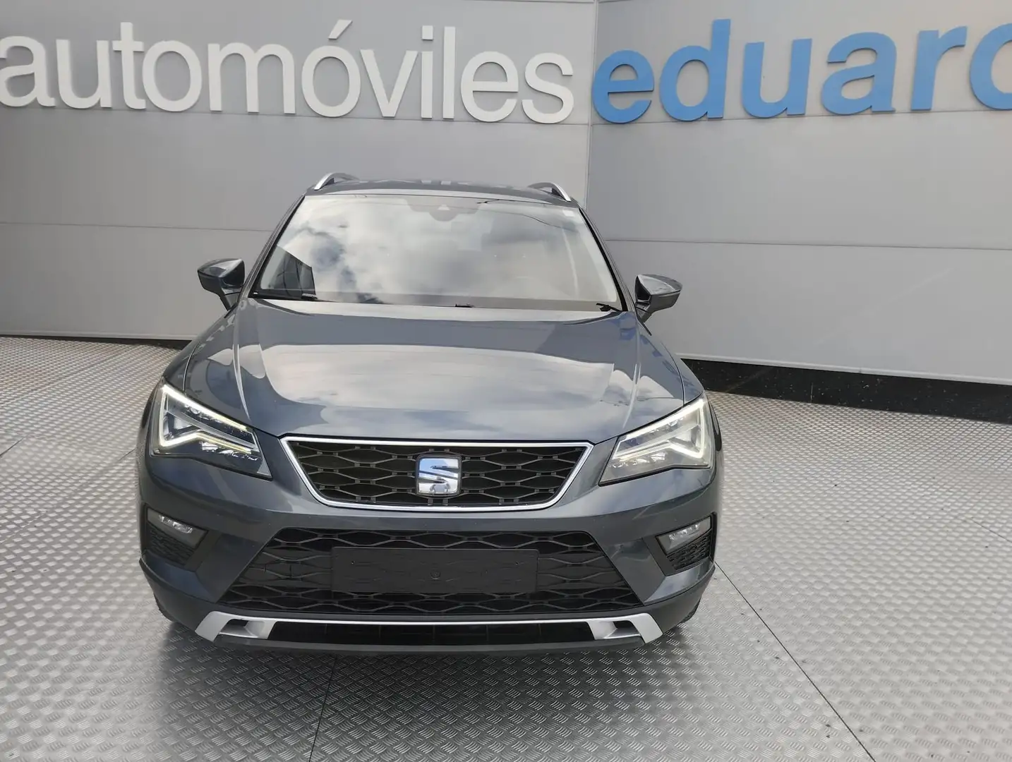 SEAT Ateca 1.6TDI CR S&S Eco. Business Reference Gris - 2