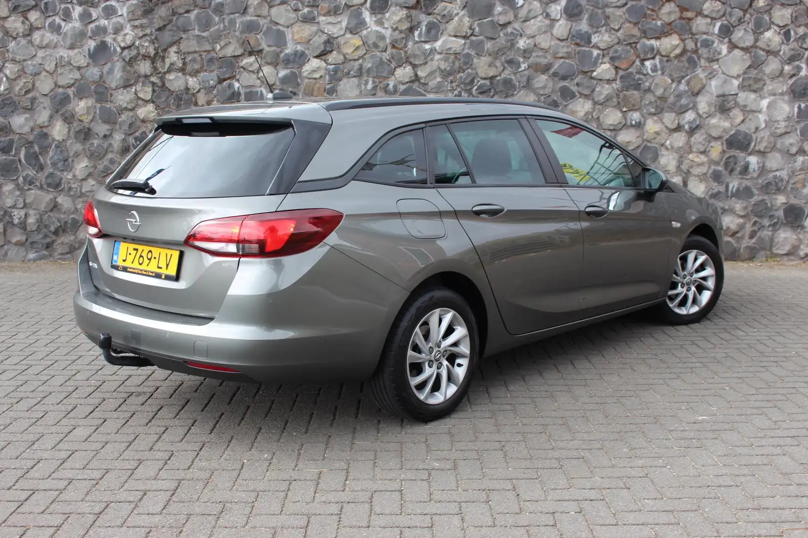 Opel Astra Sports Tourer 1.2 Business Executive , 146PK, afn Gris - 2
