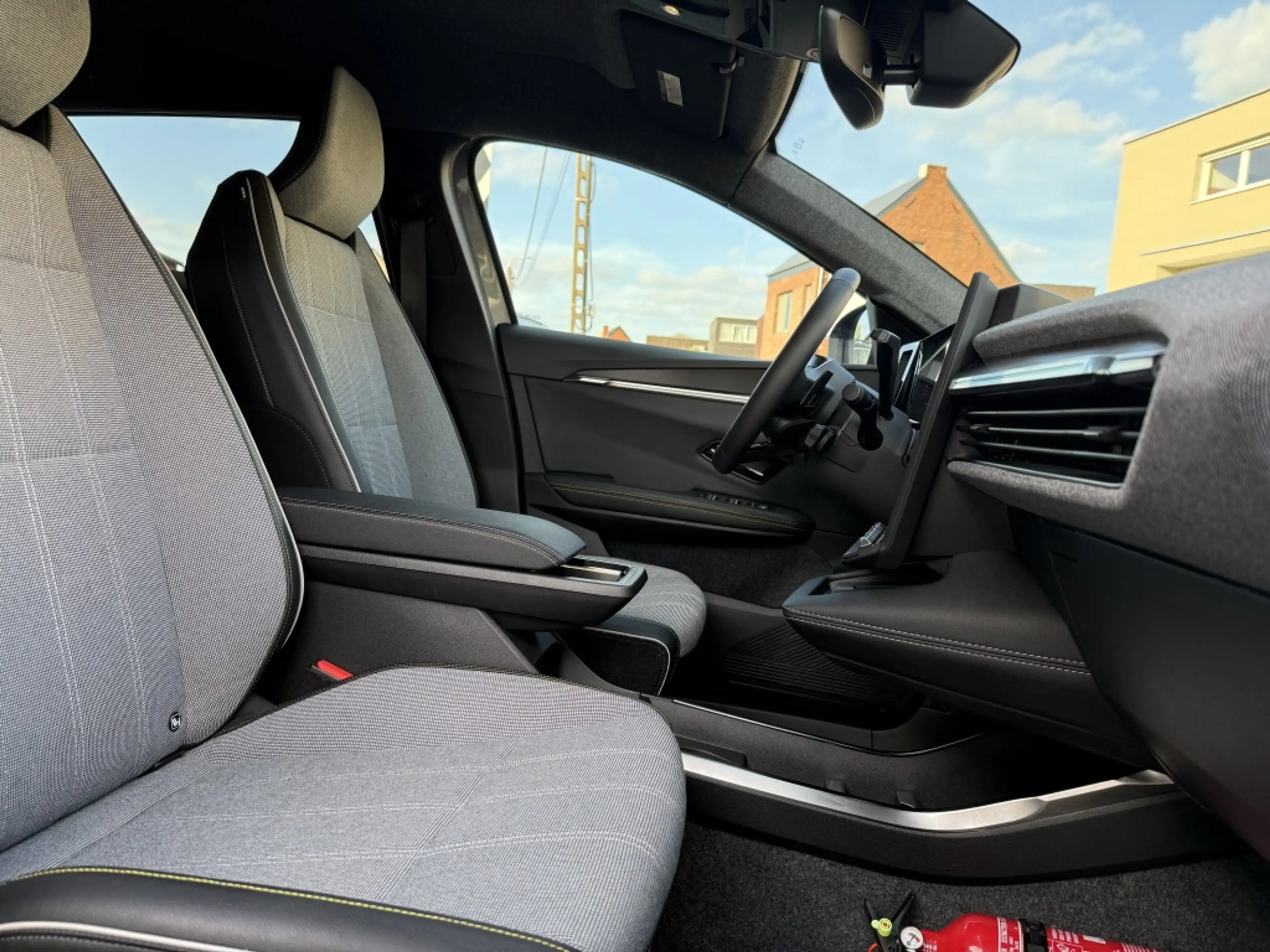 Renault Scenic E-Tech Electric 220 Long Range Techno — photo 14