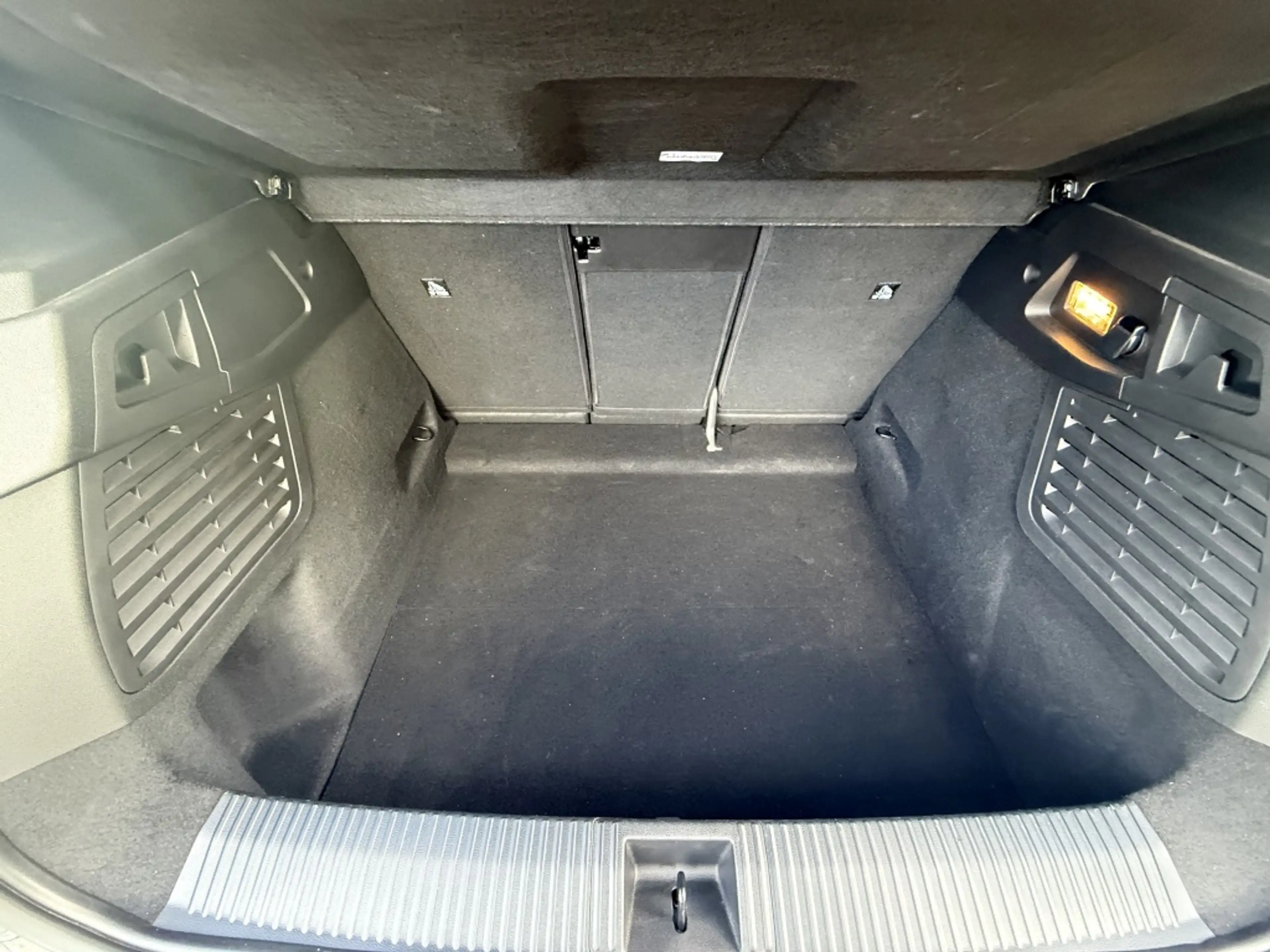 Renault Scenic E-Tech Electric 220 Long Range Techno — photo 6