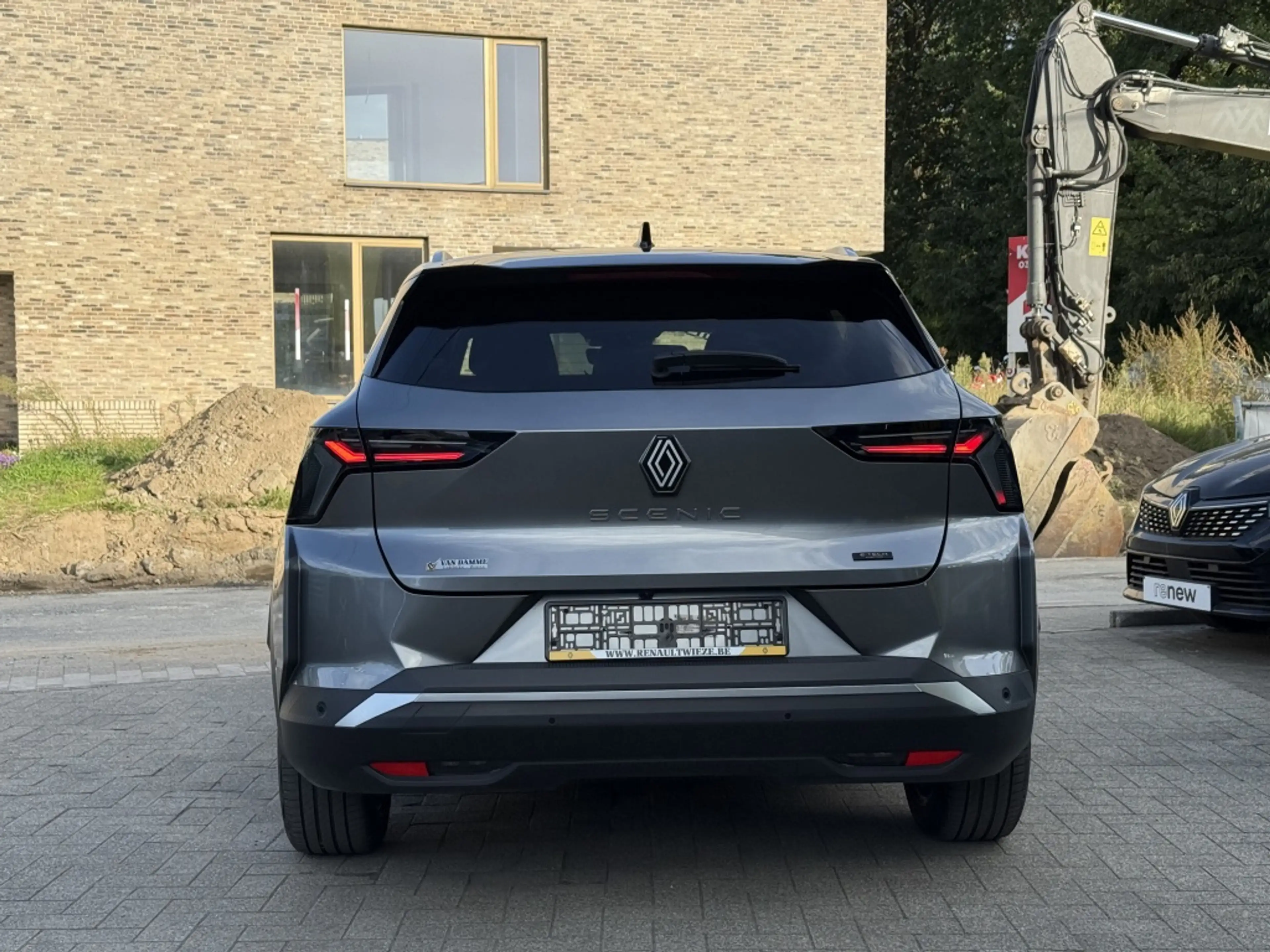 Renault Scenic E-Tech Electric 220 Long Range Techno — photo 4