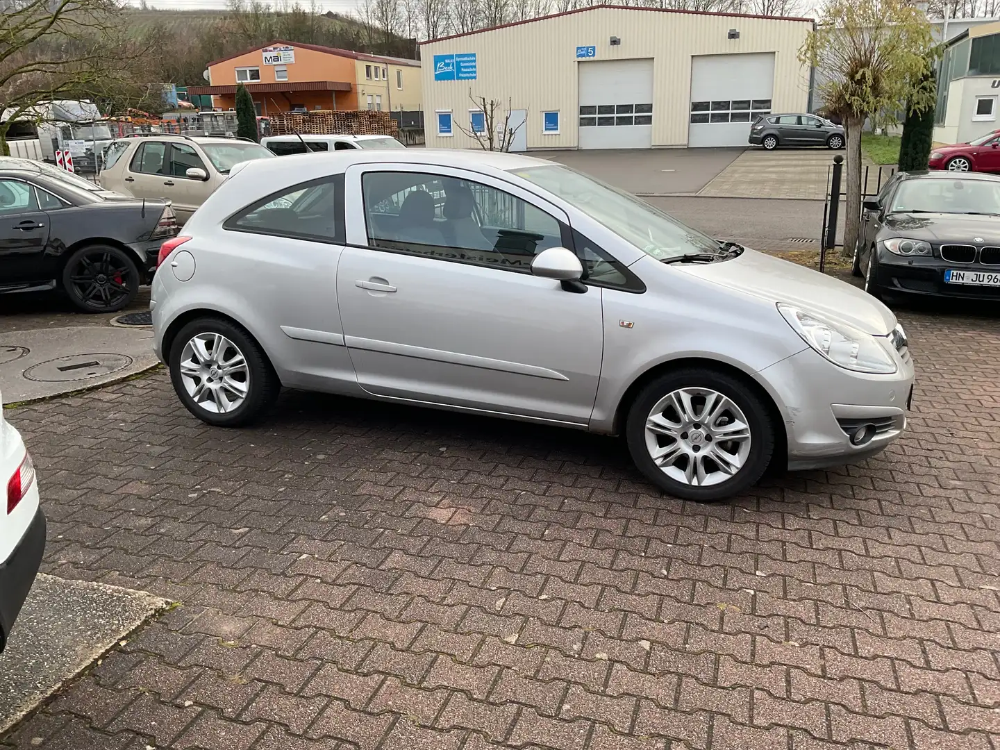 Opel Corsa D Argent - 2