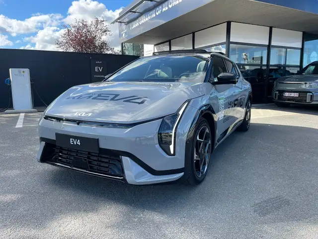 Kia EV4 GT Line 81,4 kWh + premium pack