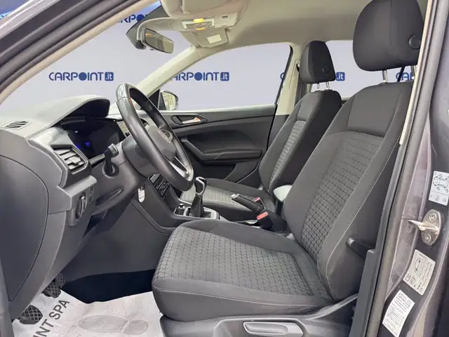 Volkswagen T-Cross view 10