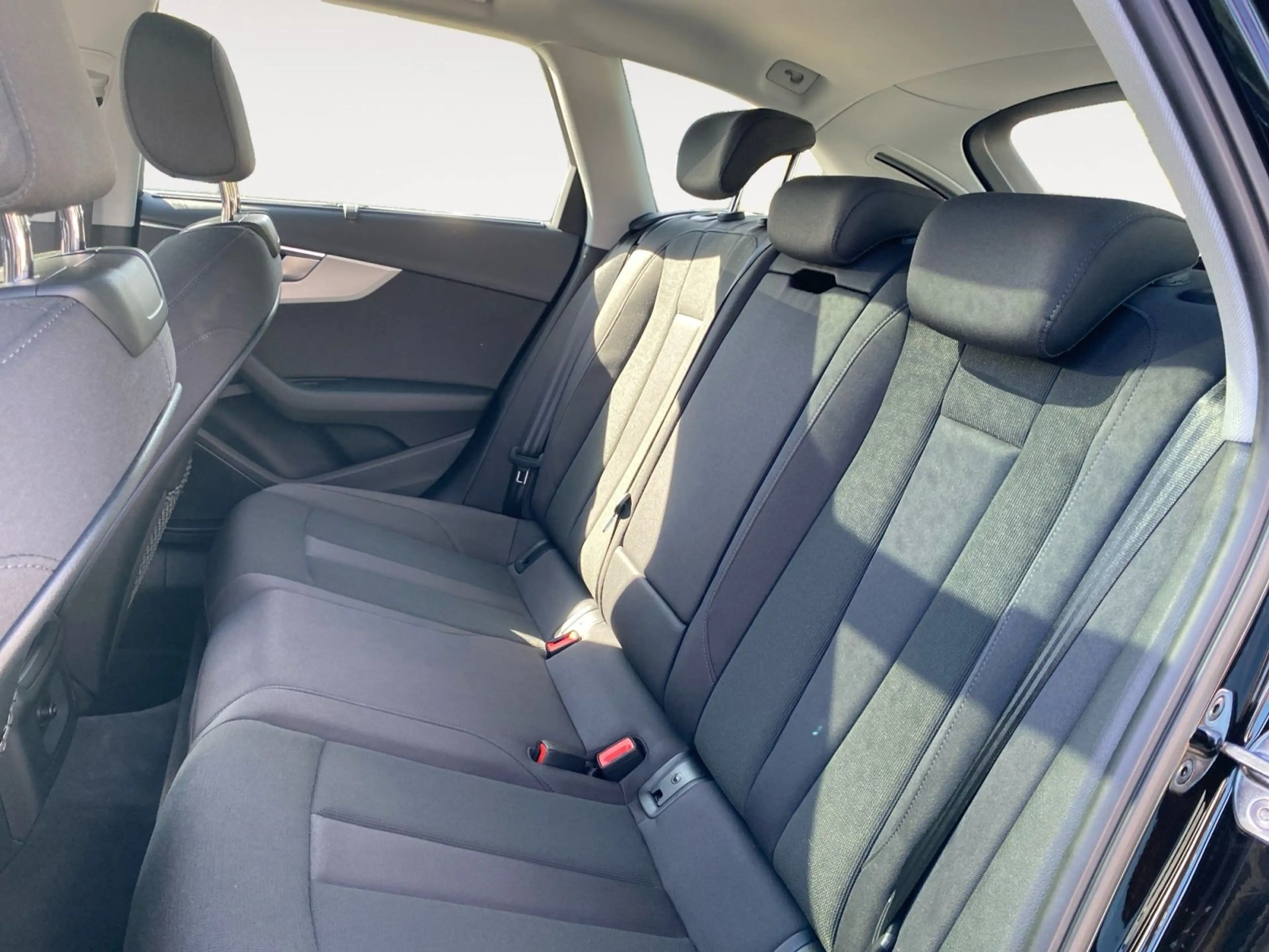 Audi A4 allroad 40 TDI qu. S-tronic *Pano*LED*Navi* — photo 14