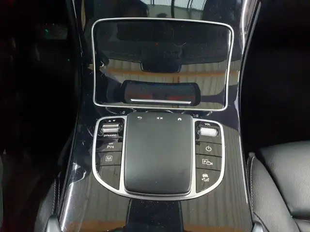 Mercedes-Benz GLC view 10