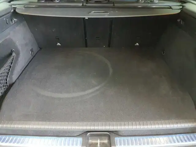 Mercedes-Benz GLC view 15