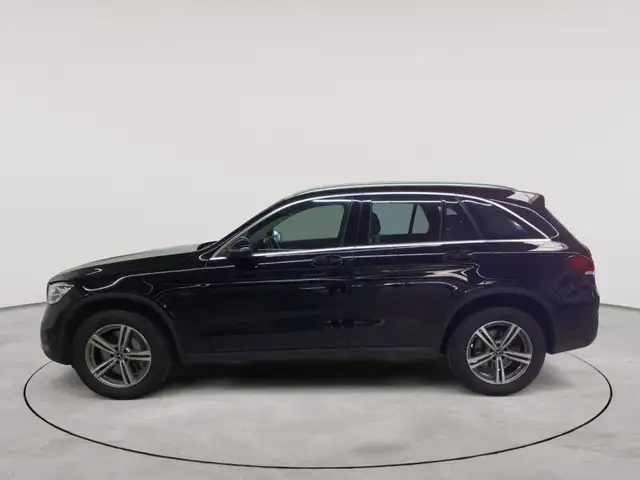 Mercedes-Benz GLC view 6