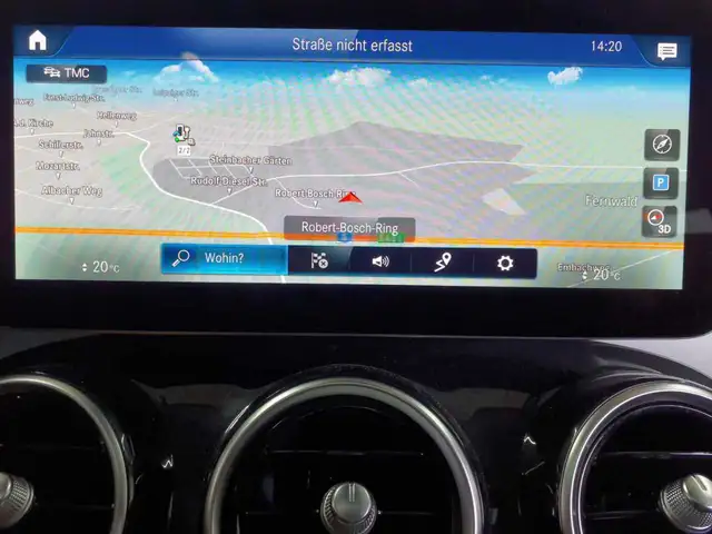 Mercedes-Benz GLC view 12
