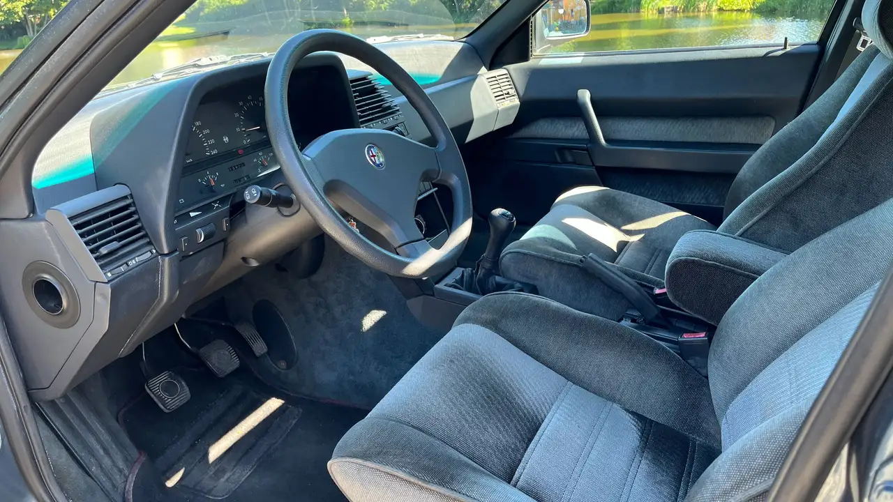 Alfa Romeo 164 2.0 Twin Spark, foto 5