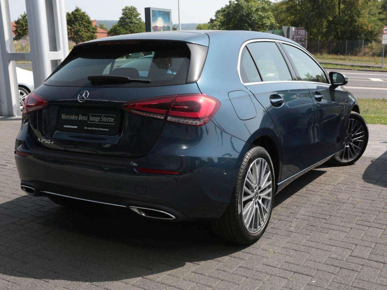 Mercedes-Benz A 250