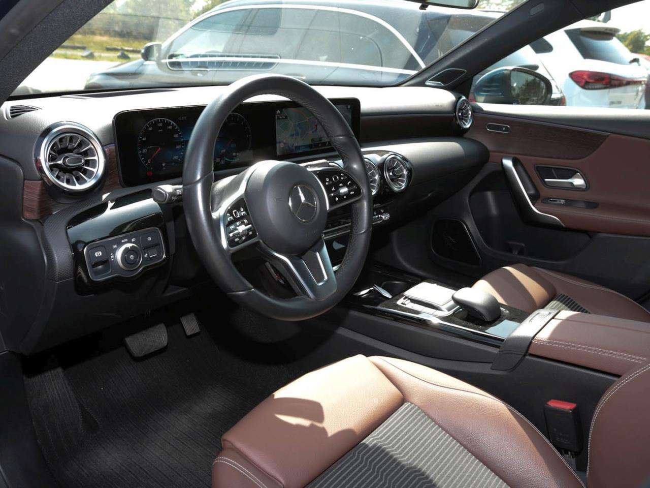 Mercedes-Benz A 250