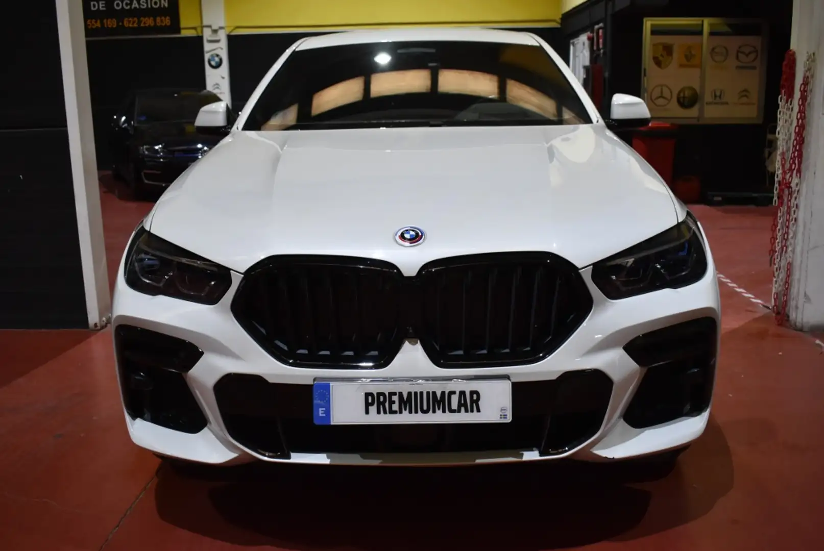 BMW X6 xDrive 40dA Weiß - 2