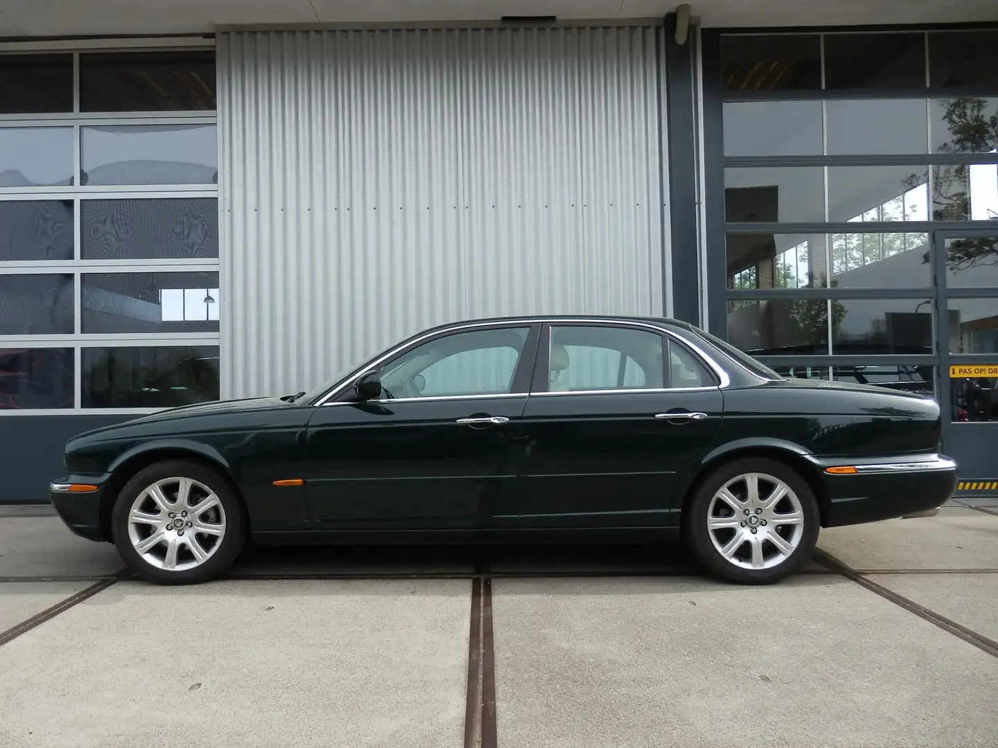 Jaguar XJ 3.5 V8 Groen - 2