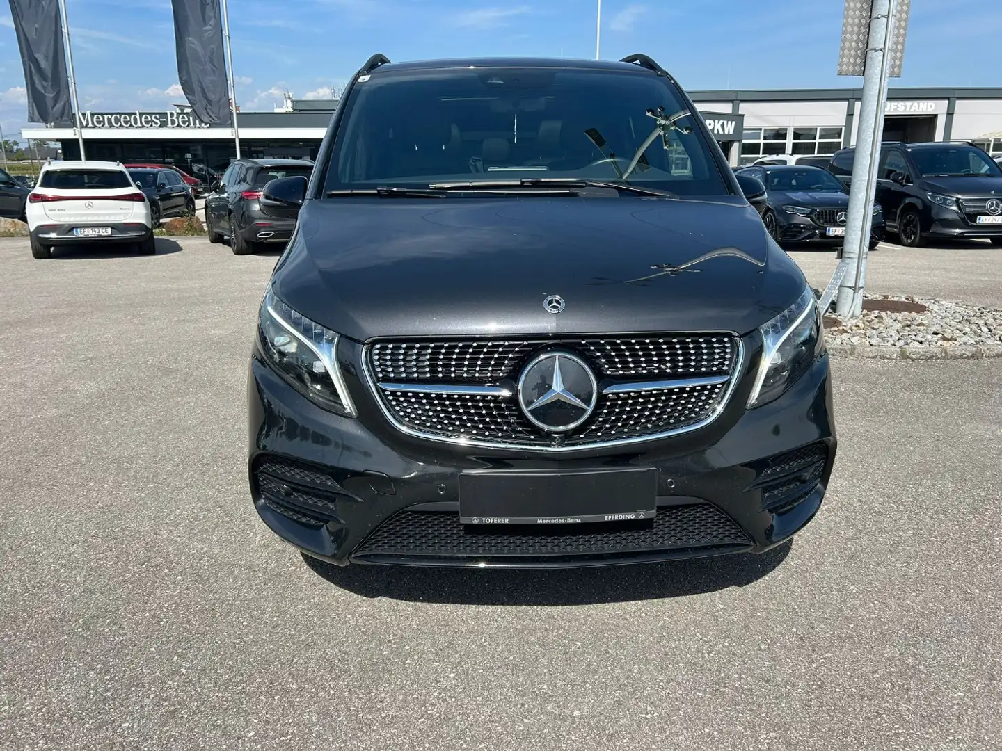 Mercedes-Benz V 300 d Avantgarde 4matic Leder AMG Grau - 2