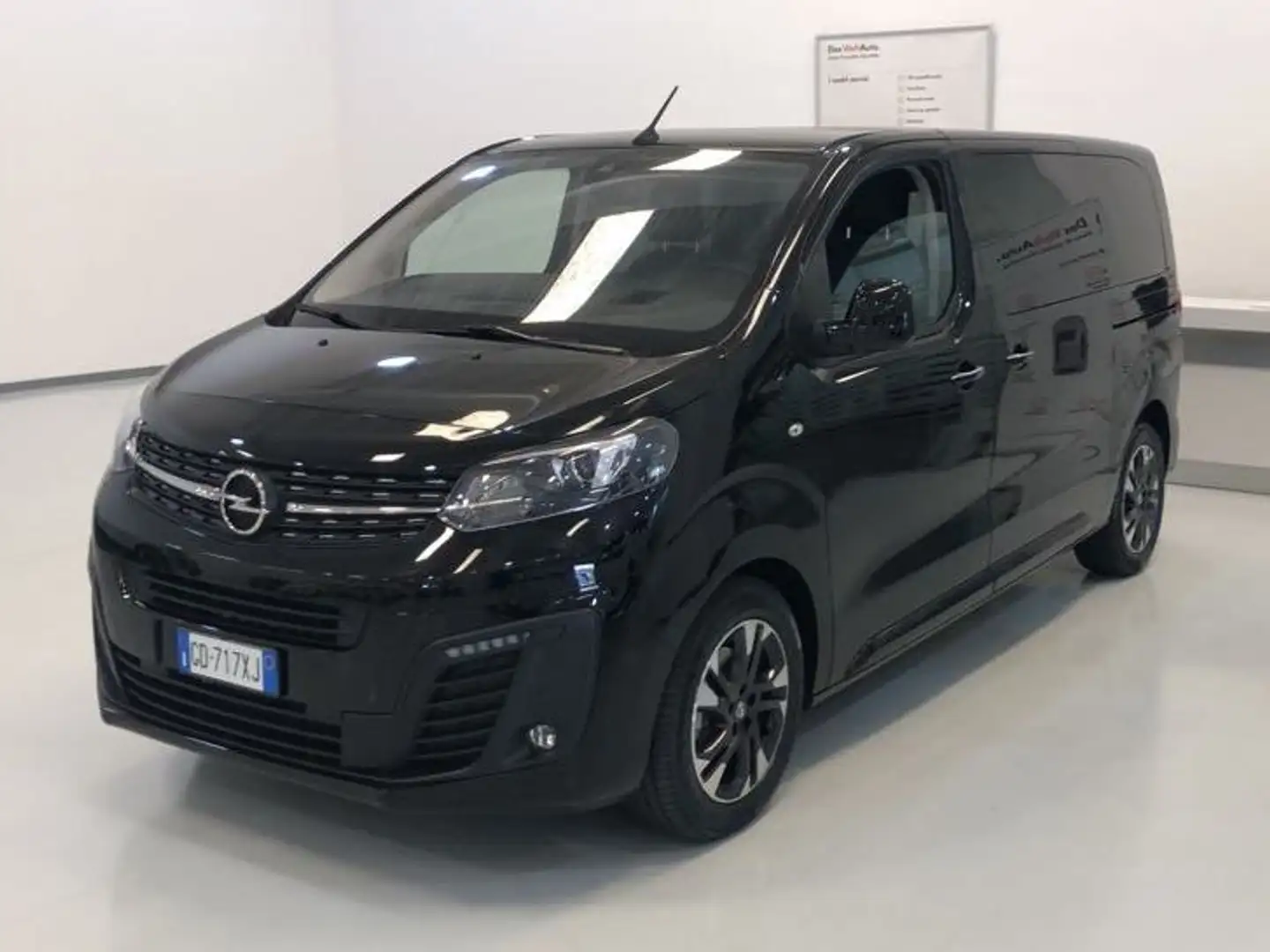 Opel Zafira Life Elegance M Fekete - 2
