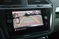 Volkswagen Tiguan 1.5 TSI R-Line Highline Panorama / Camera / Digita Zwart - thumbnail 9
