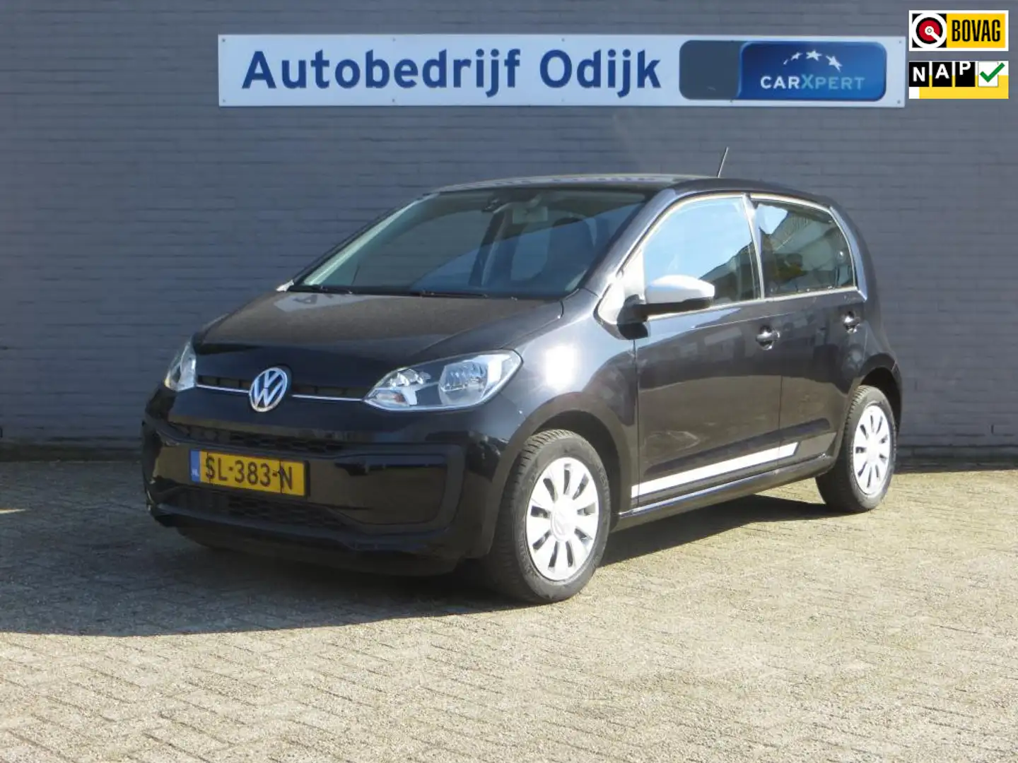 Volkswagen up! 1.0 BMT move up! Negro - 1