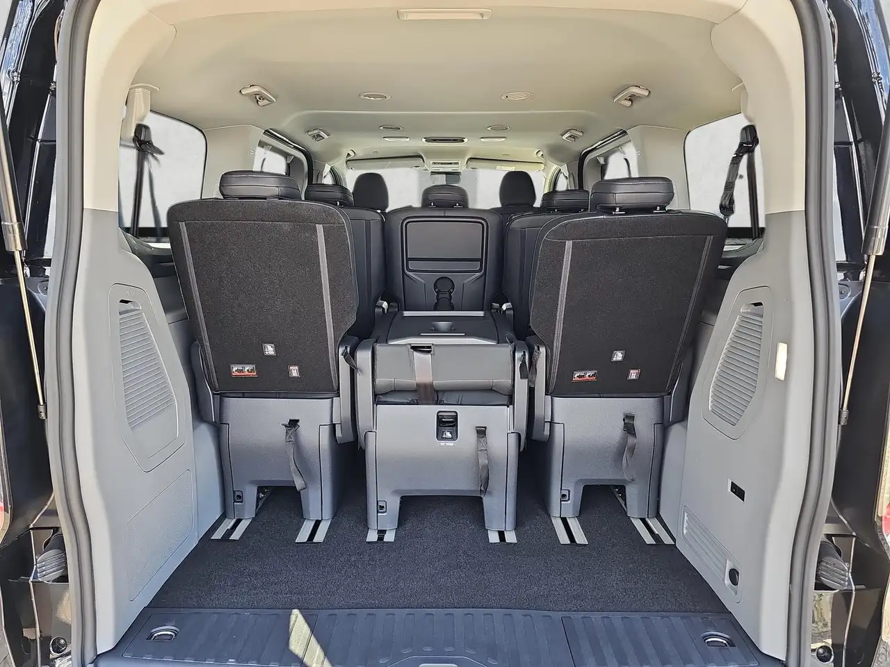 Ford Tourneo Custom 2.0 EcoBlue Autom. Titanium X ACC 15