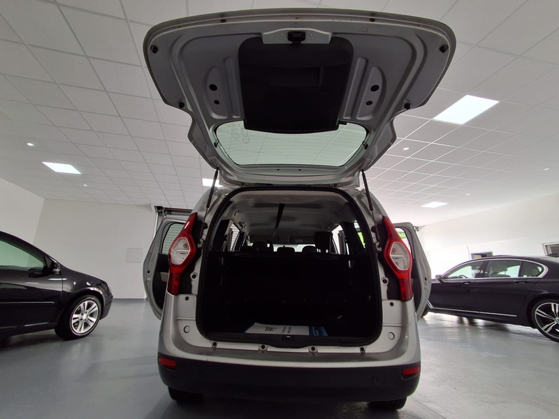 Dacia Lodgy Laureate/Klima/PDC/1HD/HU Neu/Allwetterrei — photo 7