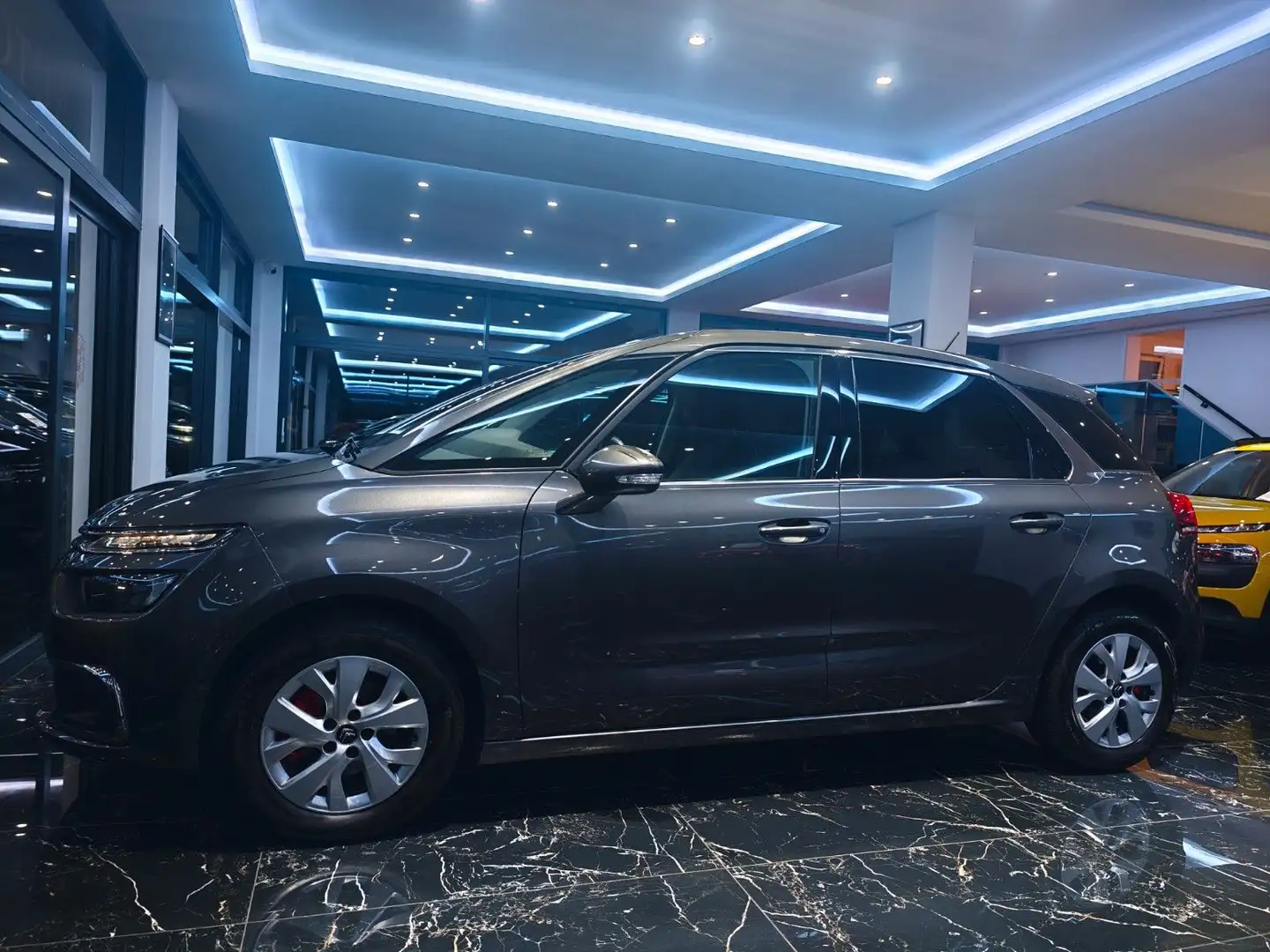 Citroen C4 SpaceTourer NAVI SHZ MFL AHK Gris - 2