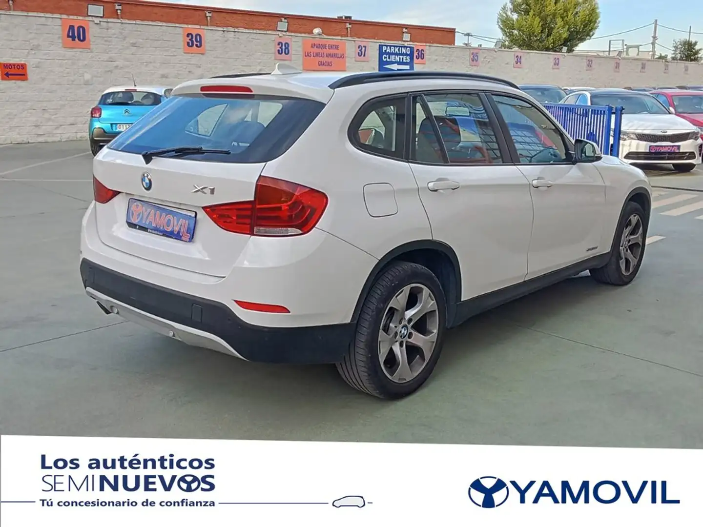 BMW X1 sDrive 18dA Blanco - 2