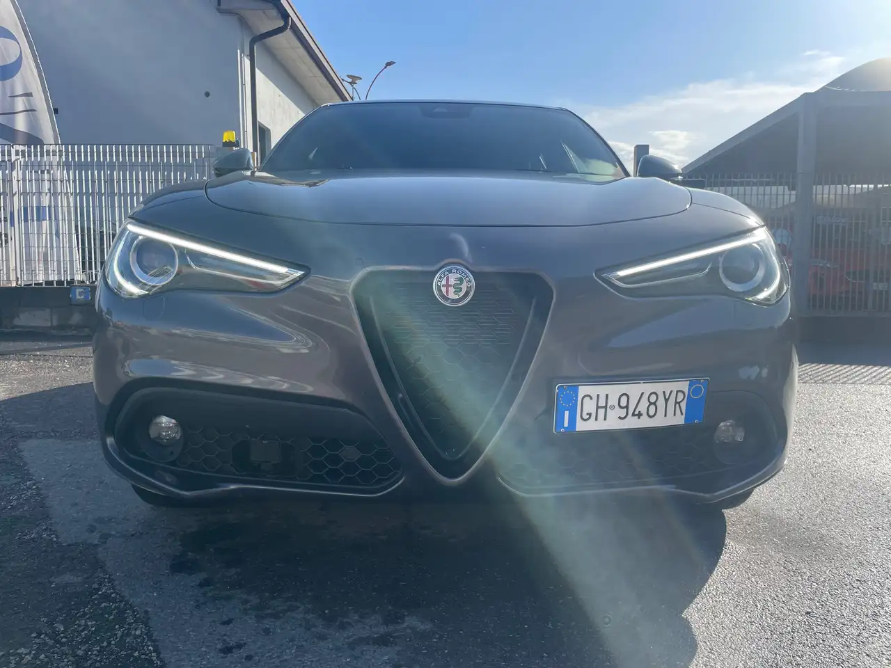 Alfa Romeo Stelvio 2022 — фото 8