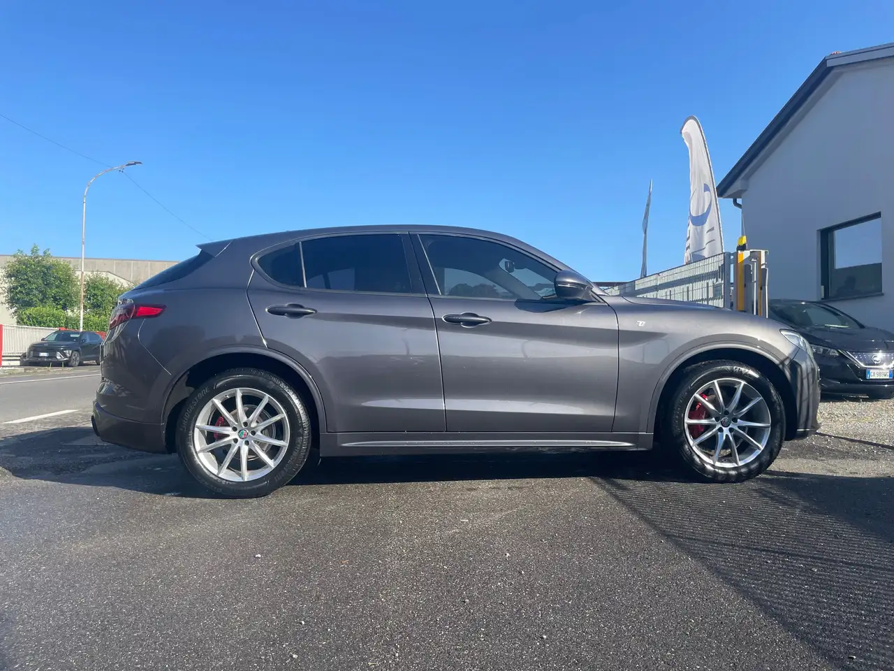 Alfa Romeo Stelvio 2022 — фото 6