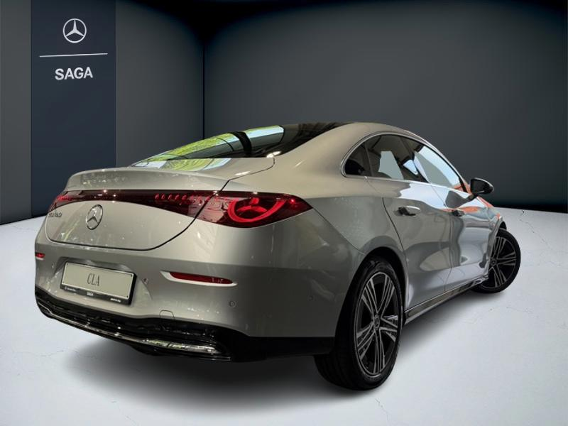 Mercedes-Benz CLA 180 Coupé CLA — photo 4