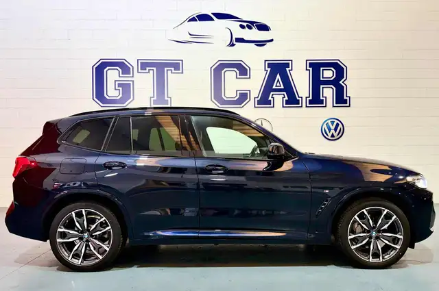 BMW X3 view 5