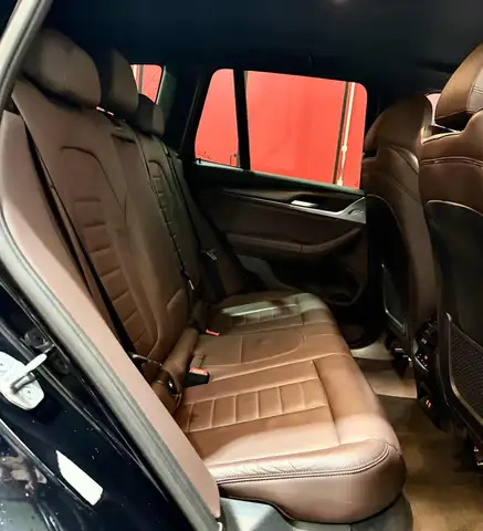 BMW X3 view 14