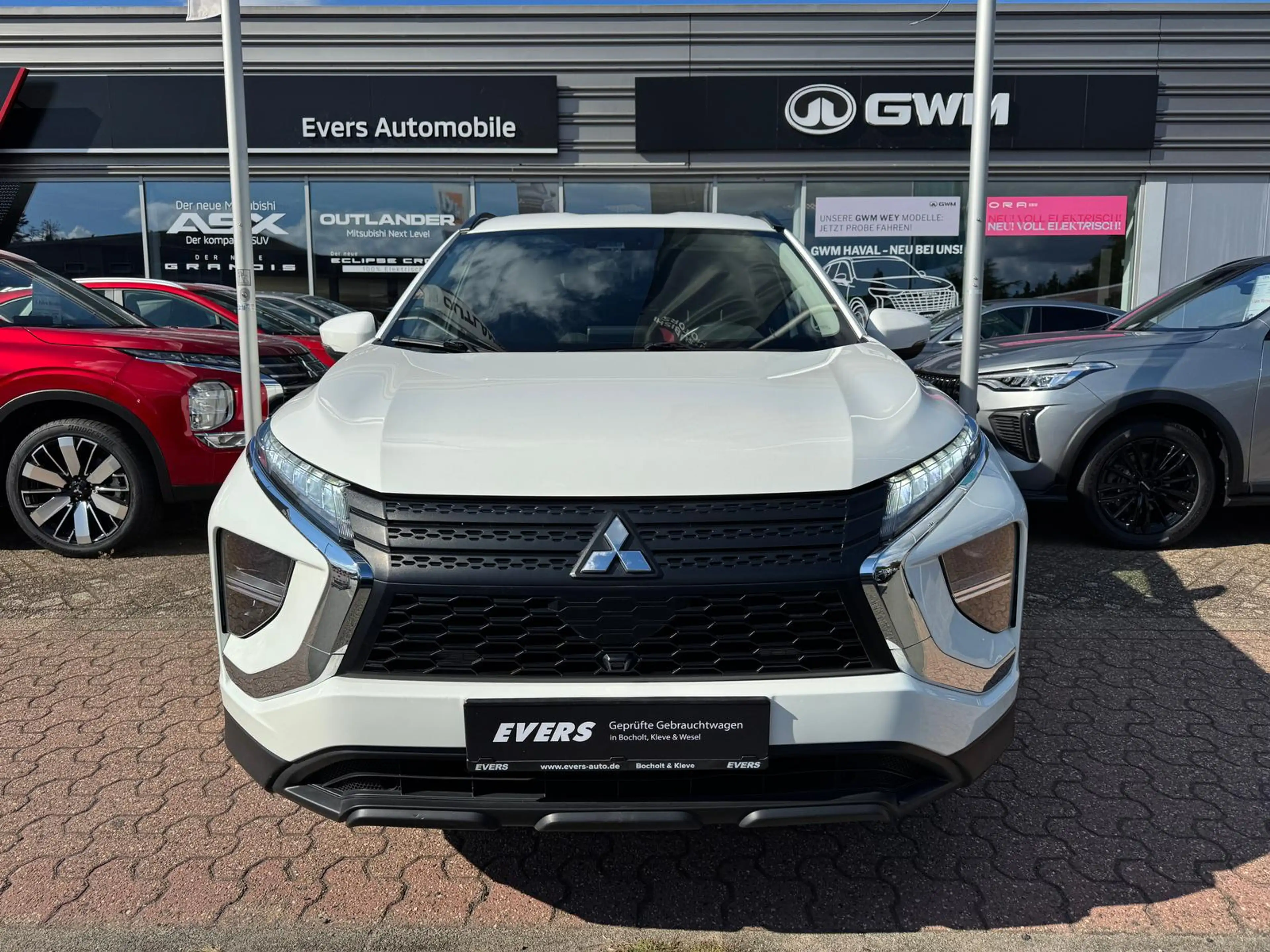 Mitsubishi Eclipse Cross PHEV Basis*Klima *DAB *SHZ *Kamera — photo 3