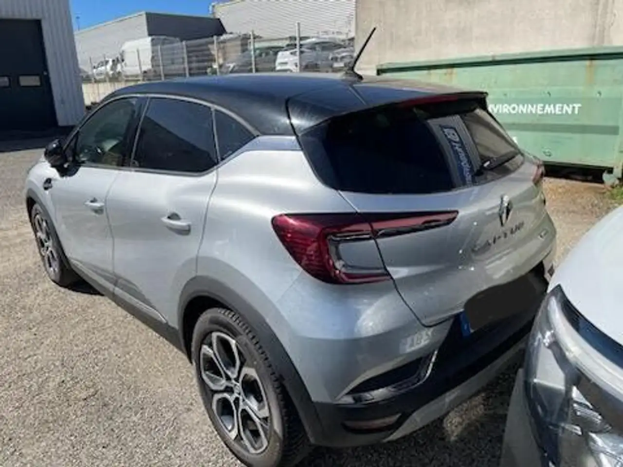Renault Captur — photo 2