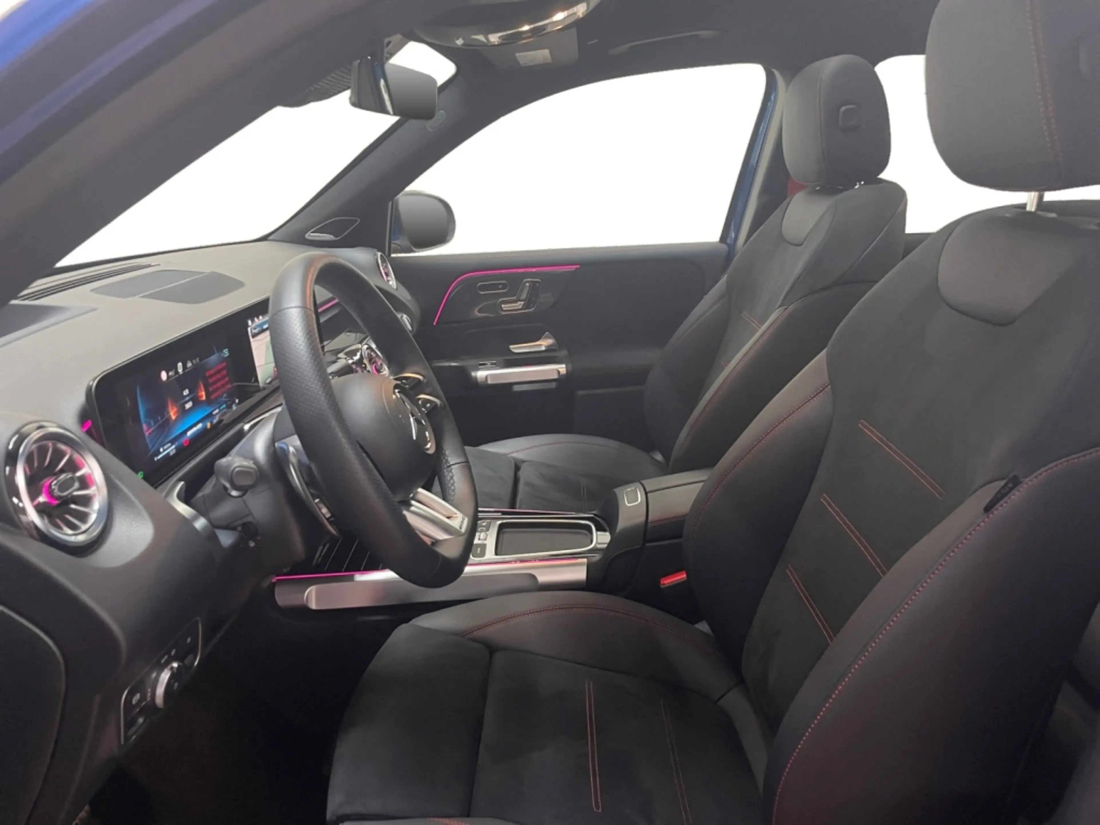 Mercedes-Benz GLB 35 AMG AMG GLB 35 4matic AMG+MBUX+Burm+MBeam+Carbon+AHK — photo 9