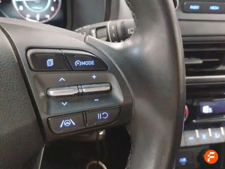 Hyundai Kona FL TGDI 1.0 48V 4X2 MAXX 2022, foto 20