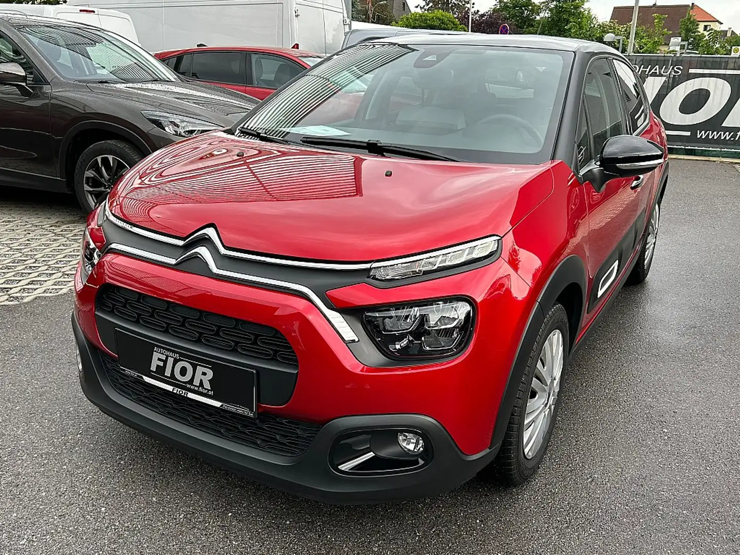 Citroen C3 PureTech 110 S&S 6-Gang-Manuell Shine (G2576) Rot - 1