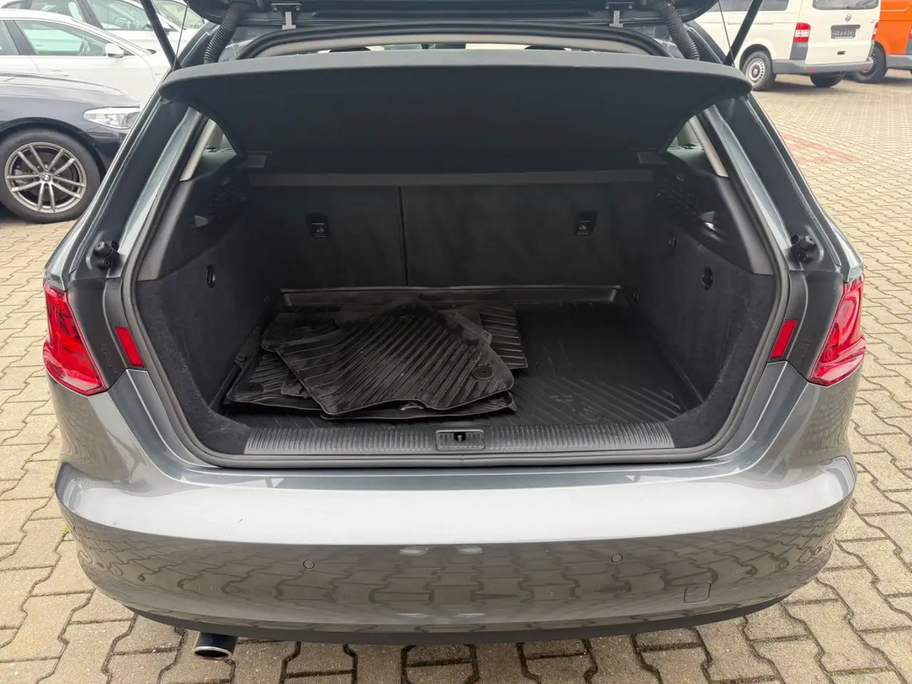 Das Auto