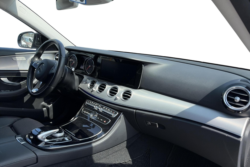 Mercedes-Benz E 220 Break E 220d 143kW — photo 5