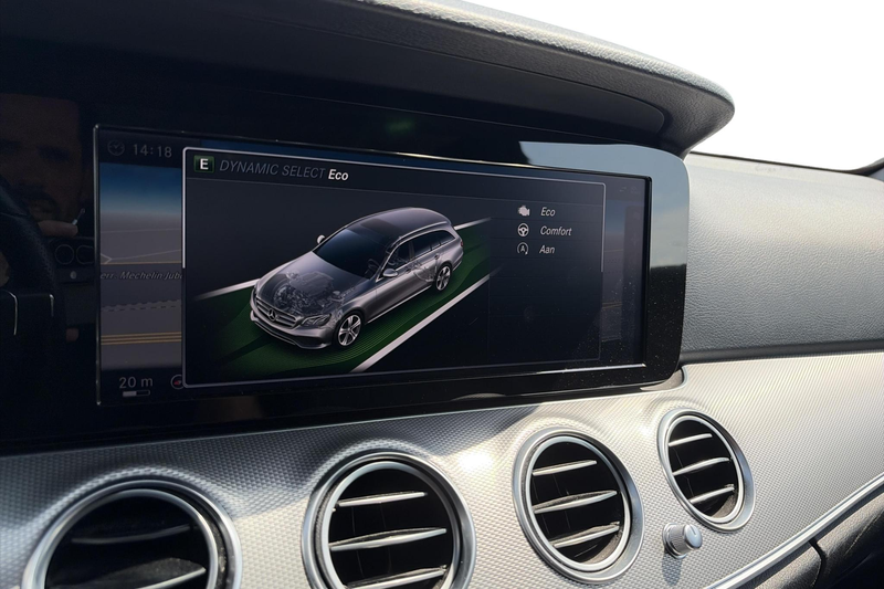 Mercedes-Benz E 220 Break E 220d 143kW — photo 14